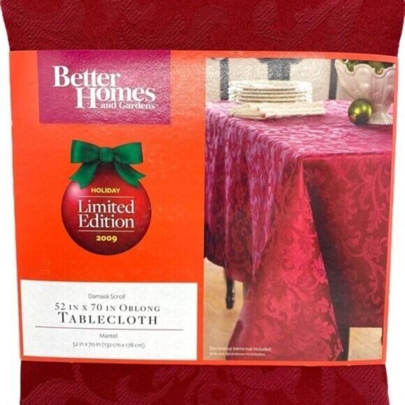 Better Homes & Gardens Red Holiday Tablecloth Christmas - Picture 2 of 6